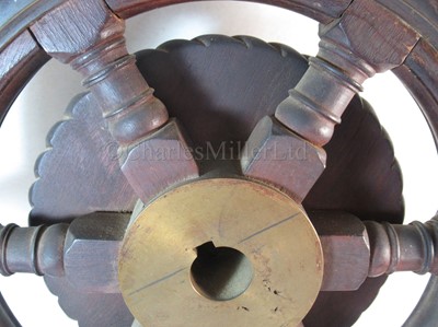 Lot 187 - A BULKHEAD SHP'S CLOCK, BELIEVED TO BE FROM R.M.S. MAURETANIA (1906) AND PRESENTED 1950