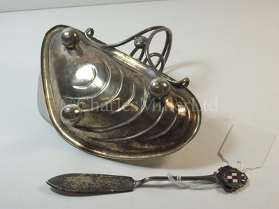 Lot 32 - A Canadian Pacific Steamship Lines souvenir butter dish, from C.P.S. 'Melita'