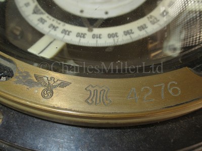 Lot 315 - A SECOND WORLD WAR GERMAN E-BOAT COMPASS BY C. PLATH, HAMBURG