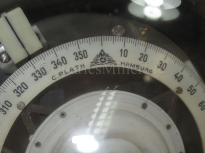 Lot 315 - A SECOND WORLD WAR GERMAN E-BOAT COMPASS BY C. PLATH, HAMBURG