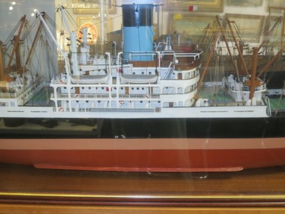 Lot 67 - A BUILDER'S-STYLE MODEL FOR THE ALFRED HOLT (BLUE FUNNEL) LINE PASSENGER-CARGO SHIP M.V. 'ANCHISES' [1947]