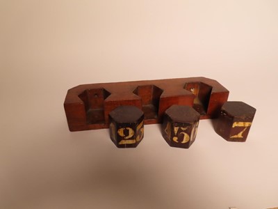 Lot 47 - A COURSE INDICATOR BOX, CIRCA 1920