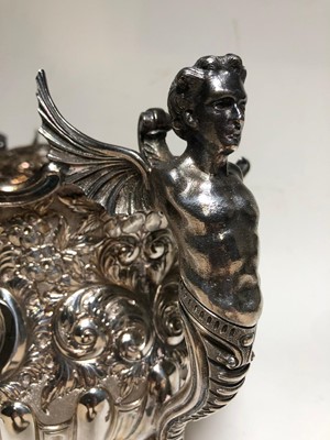 Lot 38 - A VICTORIAN SILVER ROSE BOWL PRESENTED TO THE WORSHIPFUL COMPANY OF SHIPWRIGHTS