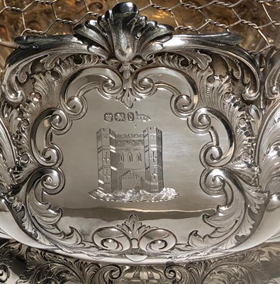 Lot 38 - A VICTORIAN SILVER ROSE BOWL PRESENTED TO THE WORSHIPFUL COMPANY OF SHIPWRIGHTS