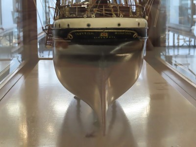 Lot 9 - A 1:60 SCALE BUILDER'S MODEL OF THE WOOL CLIPPER 'SCOTTISH MINSTREL', BUILT BY RICHARDSON, DUCK & CO. LTD, 1877
