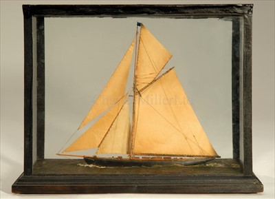 Lot 141 - AN ATTRACTIVE LATE 19TH-CENTURY FINESCALE...